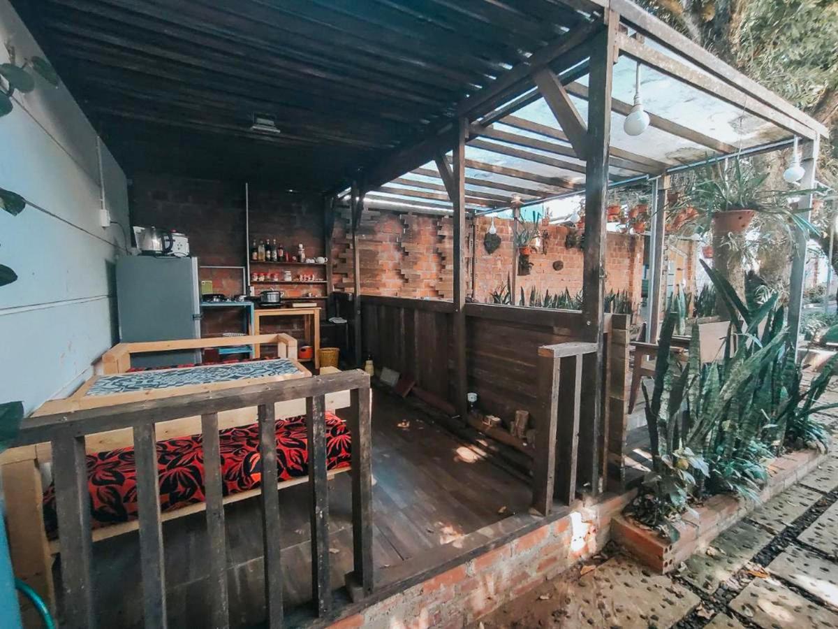 Homestay Vuon Nhan Pleiku Extérieur photo